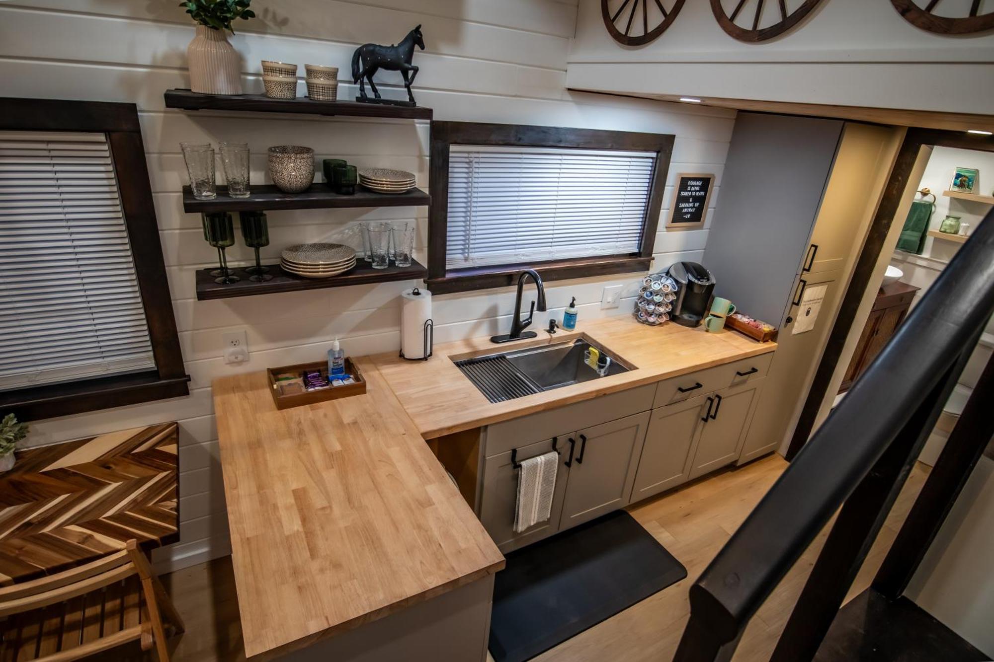 Unique Tiny Home Minutes From Downtown Ellensburg Zewnętrze zdjęcie